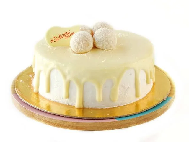 Bolo Confeitado Leite Ninho
